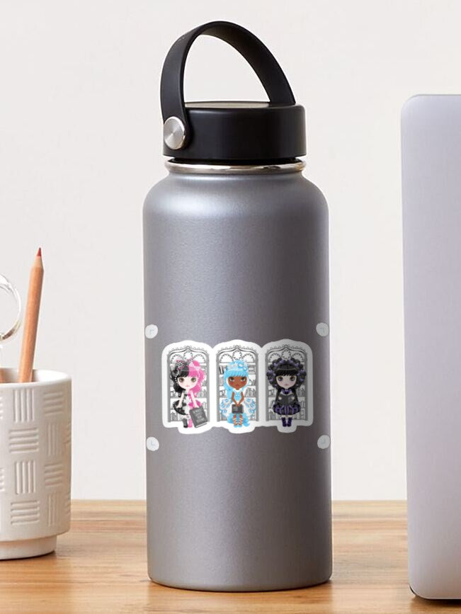diva dolls sticks showing 3 diverse kawaii dolls on a waterbottle